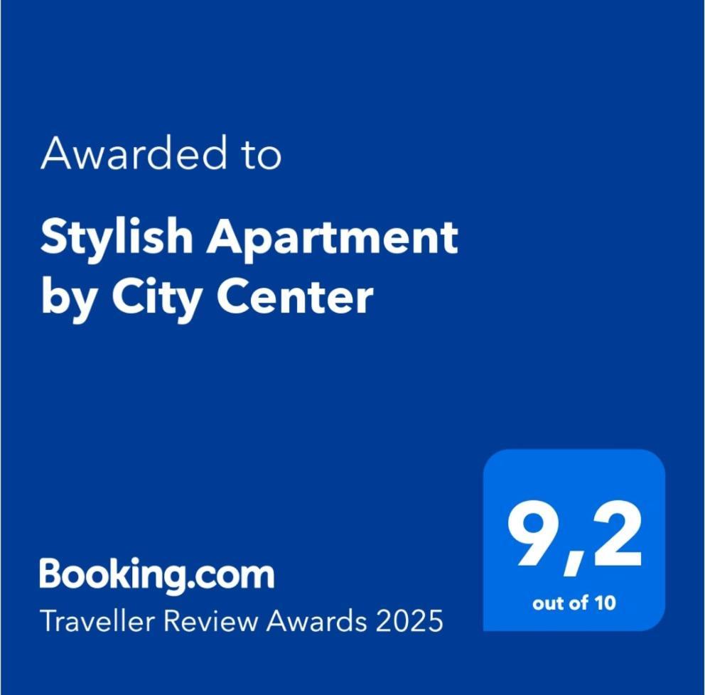 Stylish Apartment By City Center イラクリオン エクステリア 写真