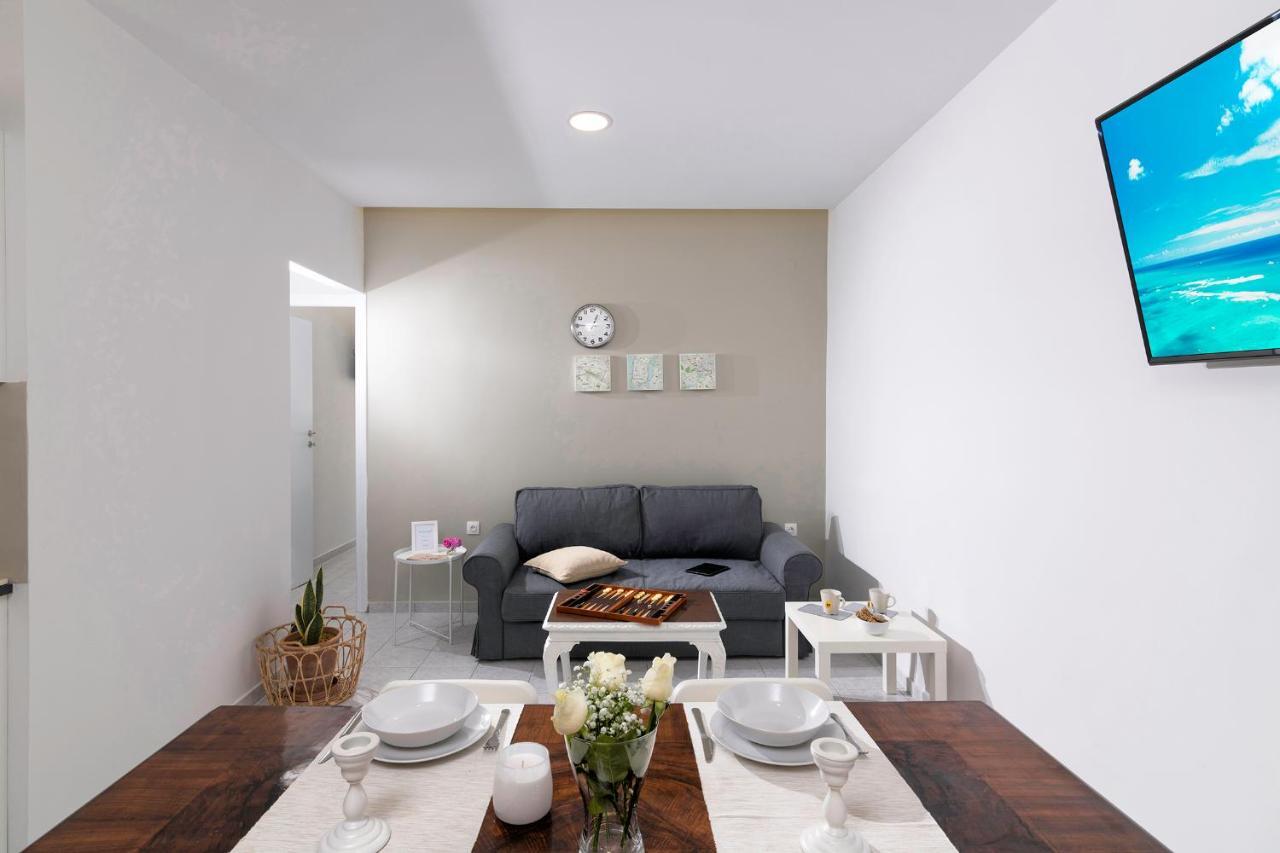 Stylish Apartment By City Center イラクリオン エクステリア 写真